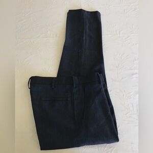 Haggar Men's Dark Blue Chinos Item #302